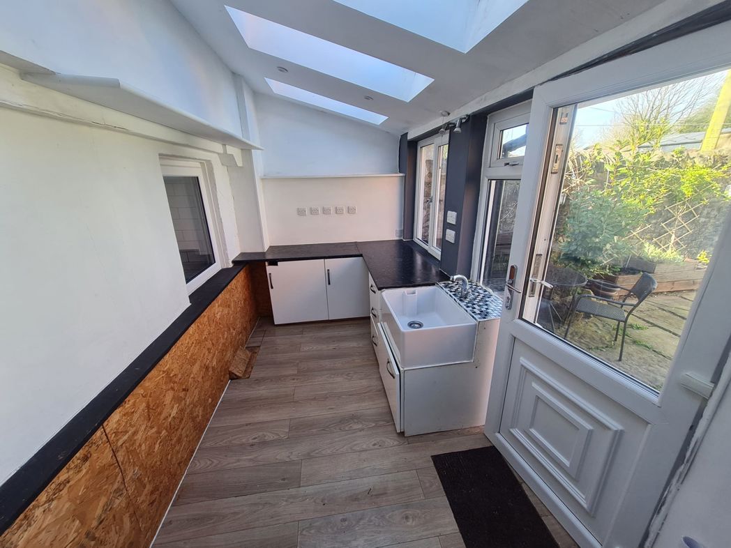 Property image 12 of 15