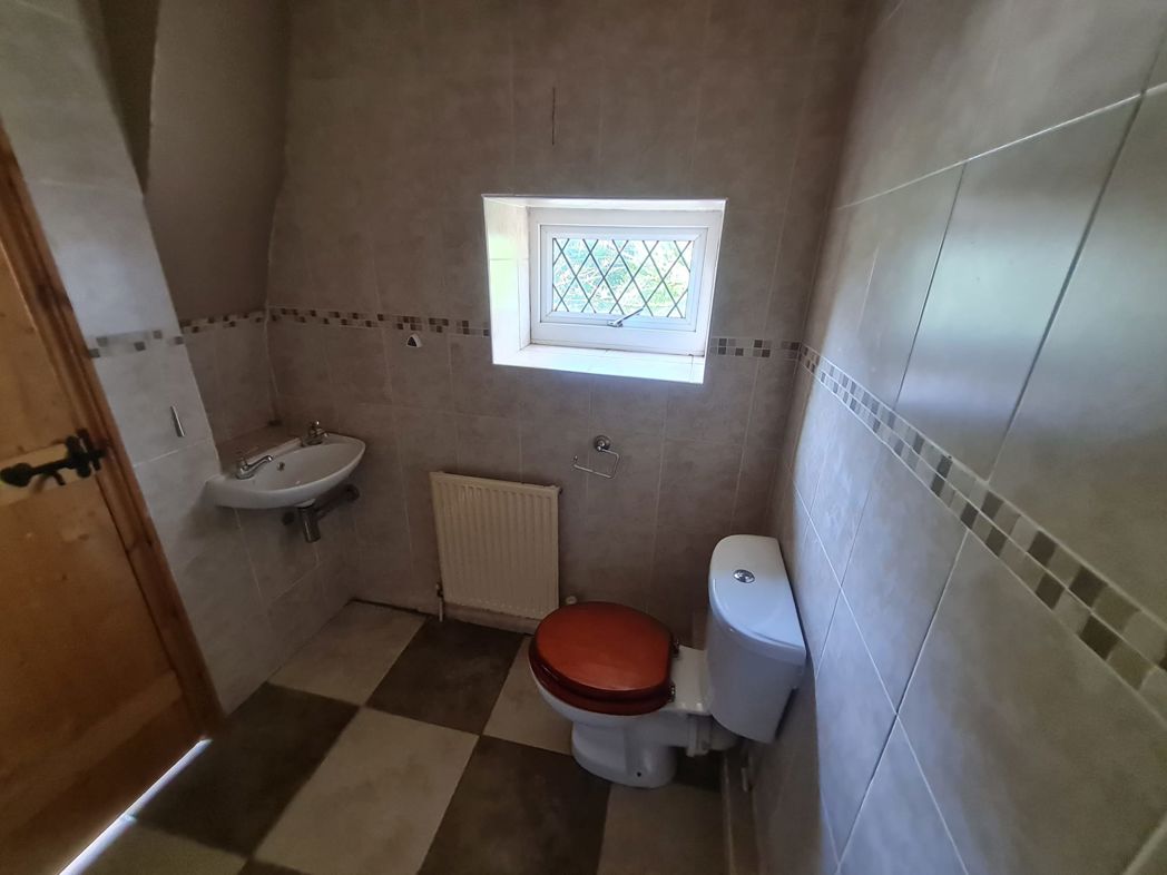 Property image 10 of 15