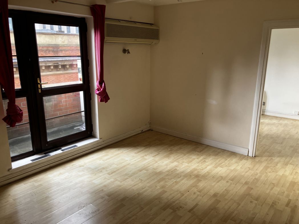 Property image 4 of 13