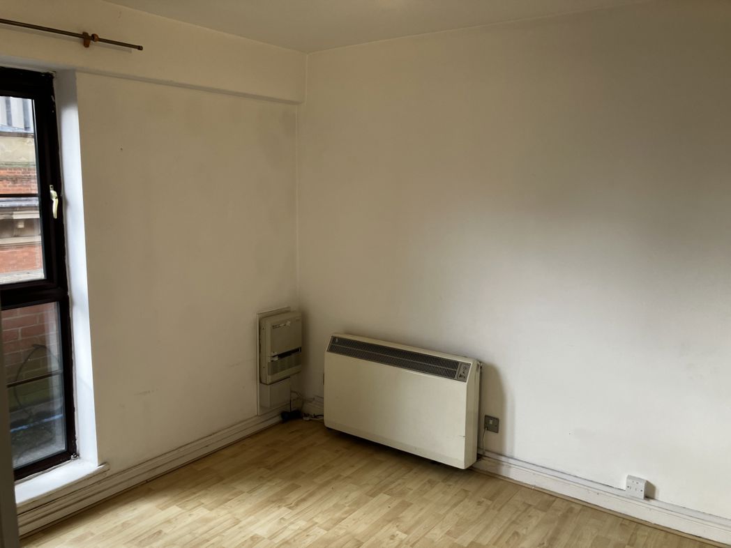 Property image 10 of 13
