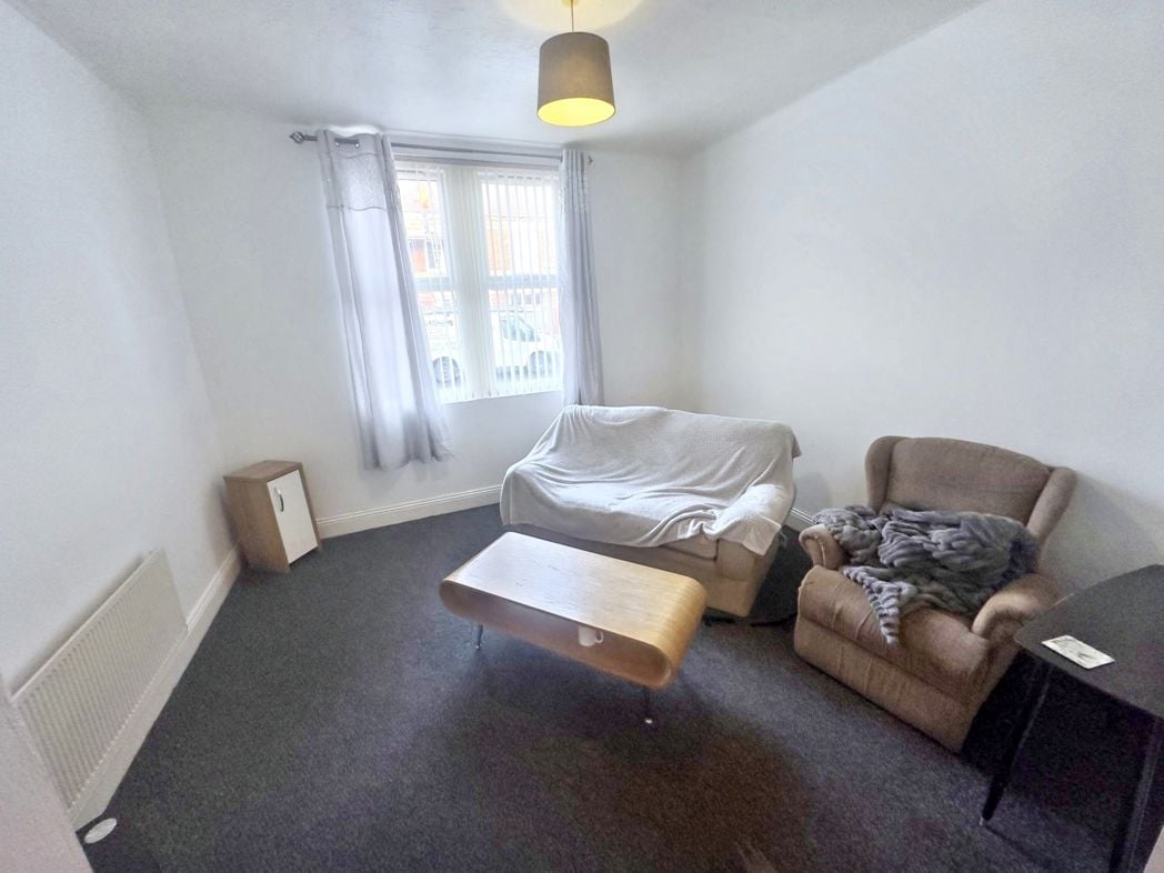 Property image 4 of 13