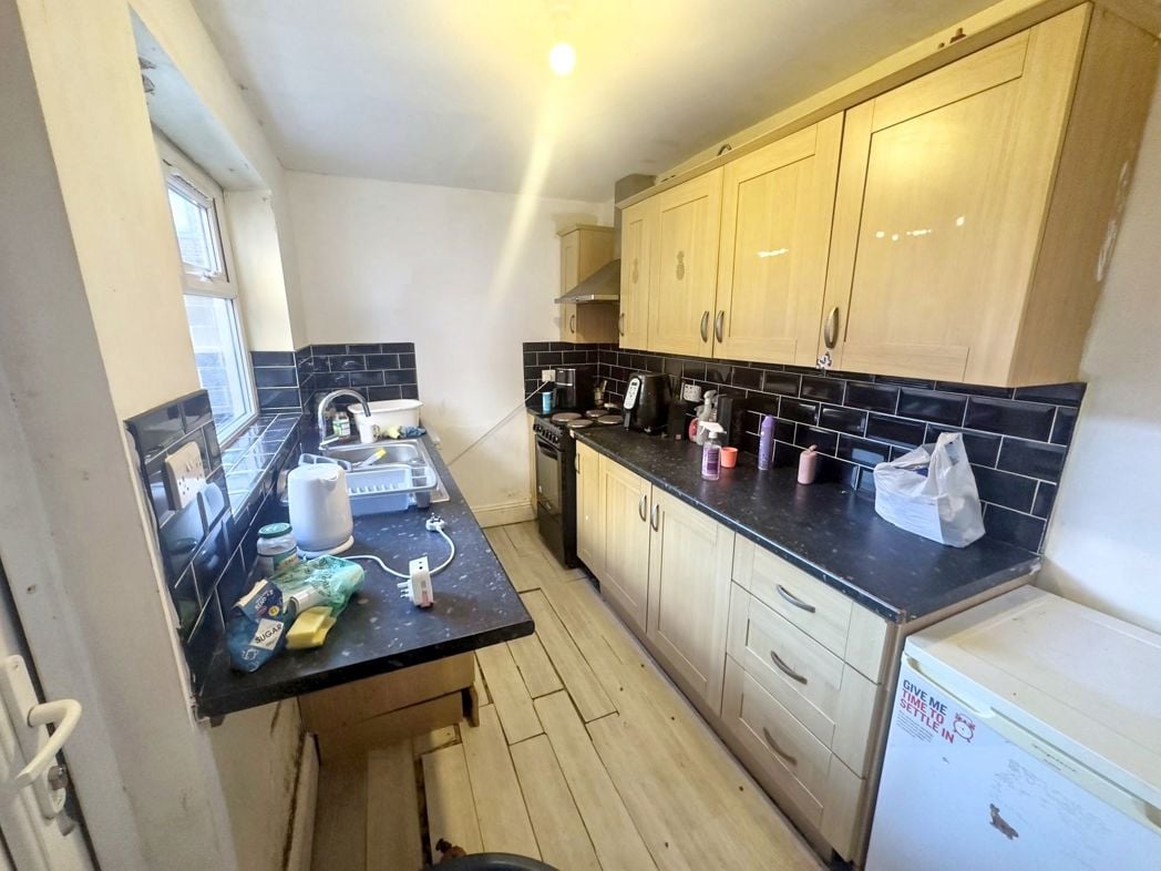 Property image 6 of 13