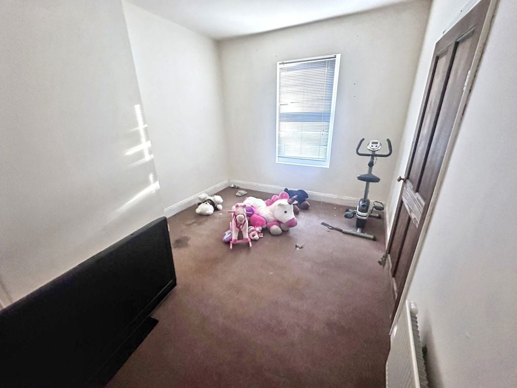 Property image 10 of 13