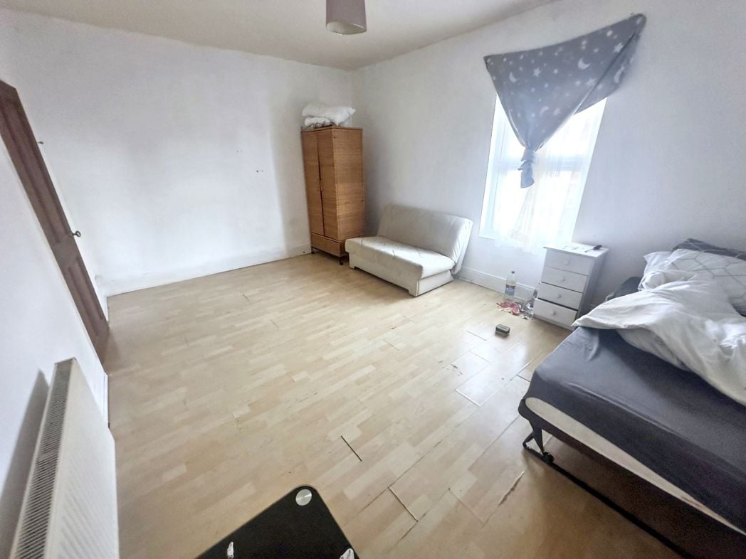 Property image 12 of 13