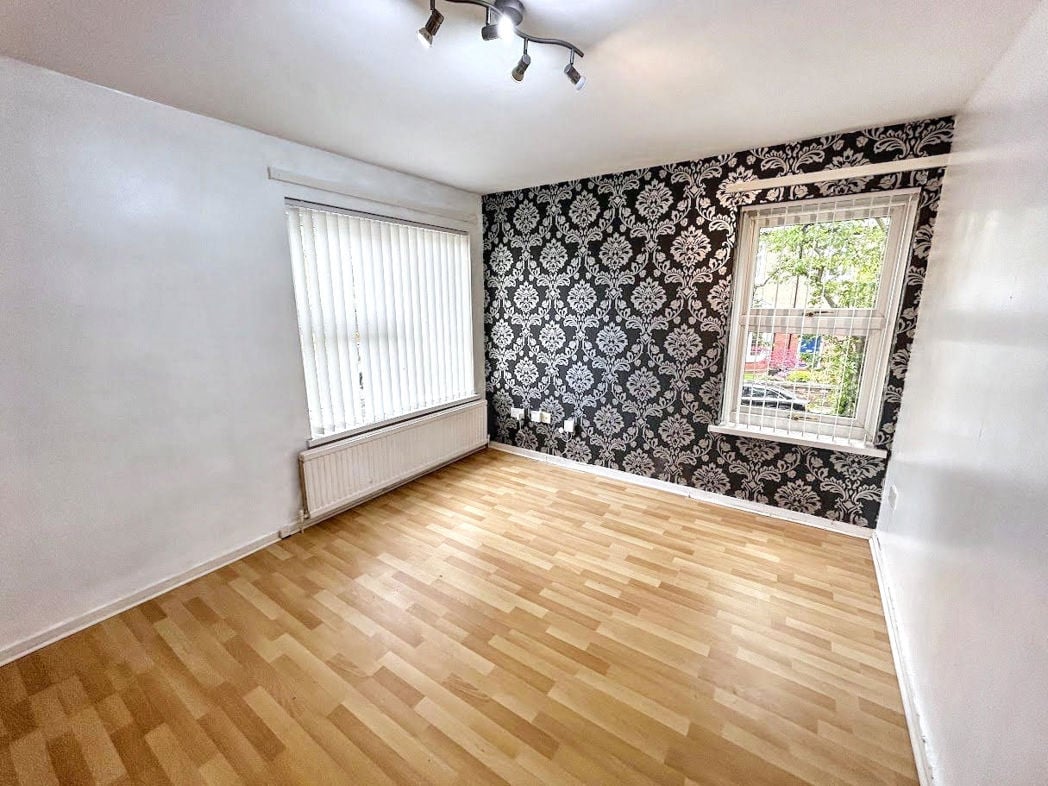Property image 2 of 5