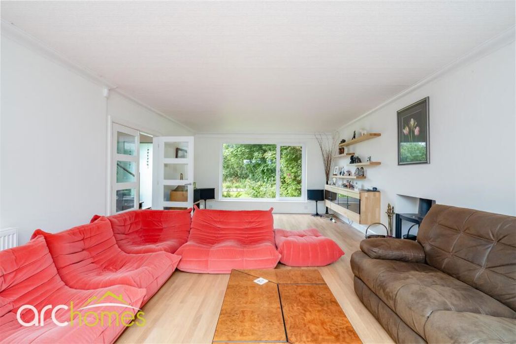 Property image 6 of 51
