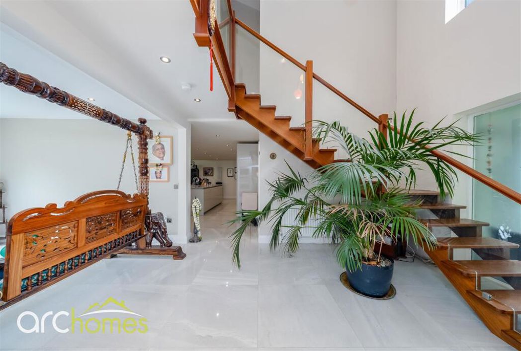 Property image 7 of 51