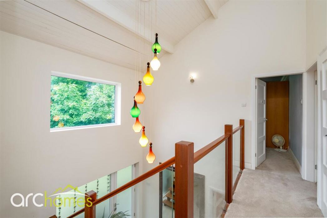 Property image 25 of 51