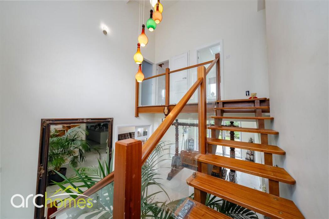 Property image 26 of 51