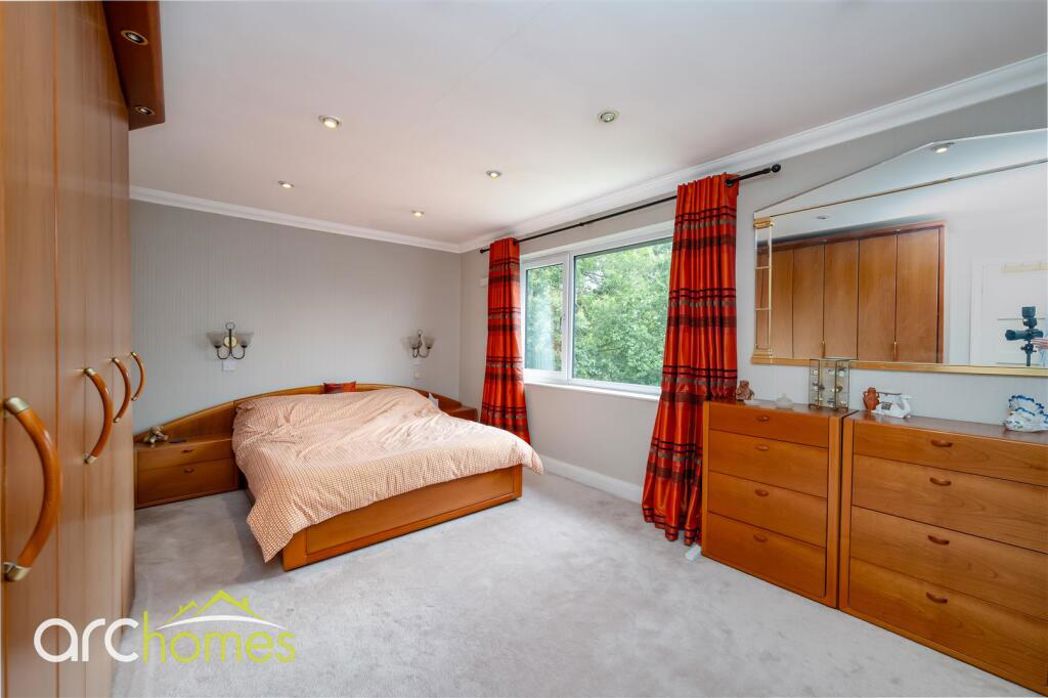 Property image 37 of 51