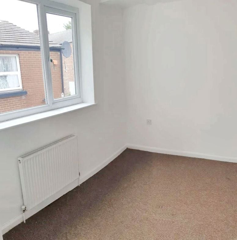 Property image 4 of 8