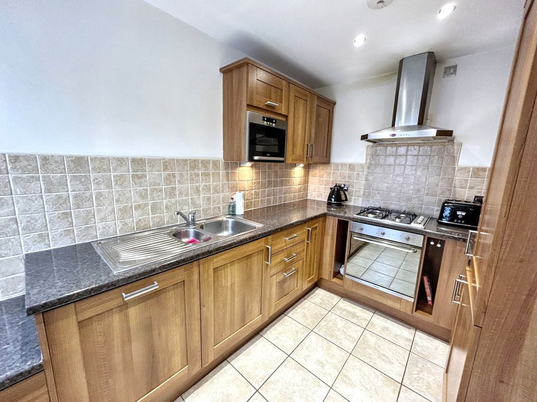 Property image 6 of 14