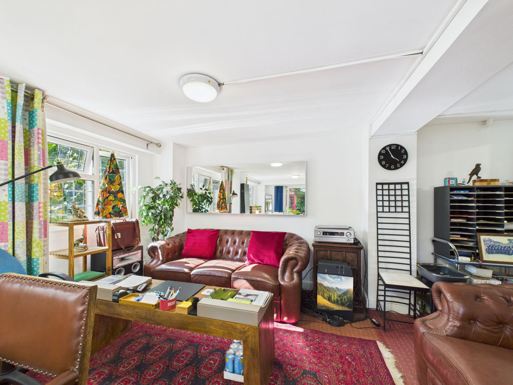 Property image 10 of 19