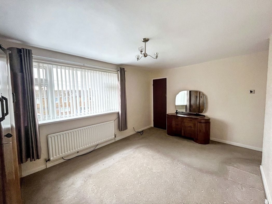 Property image 9 of 13