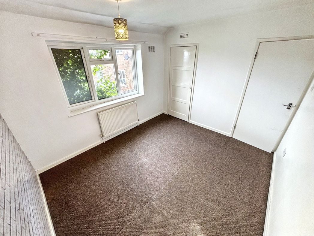 Property image 10 of 13