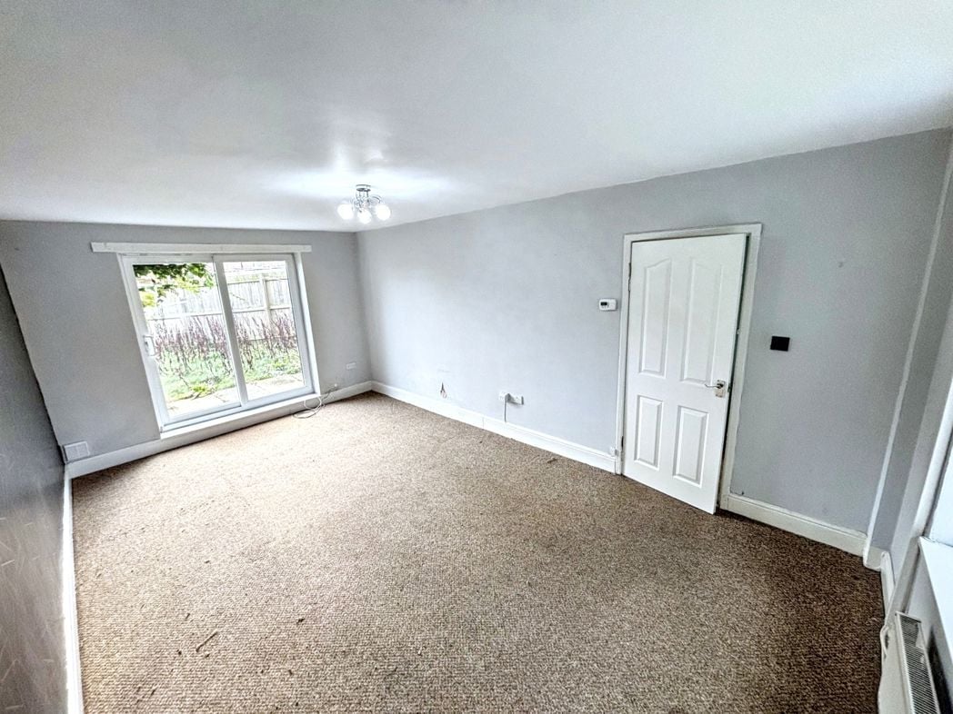 Property image 7 of 13
