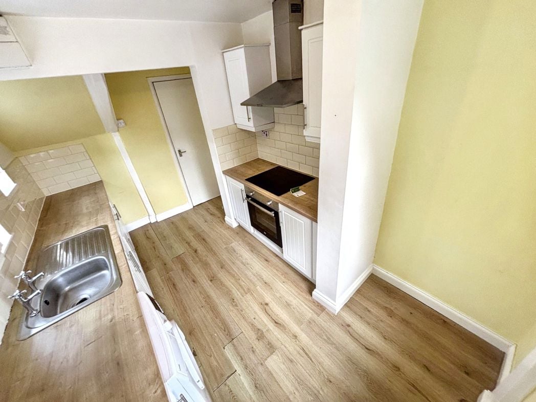 Property image 5 of 13