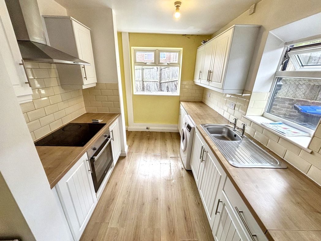 Property image 3 of 13