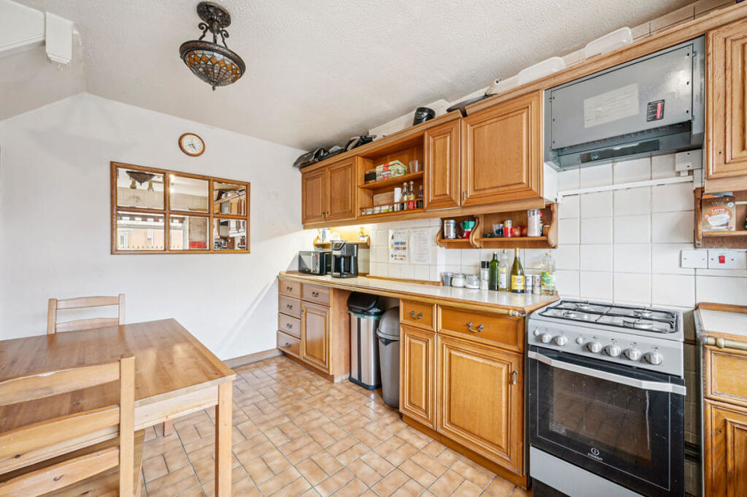 Property image 2 of 15