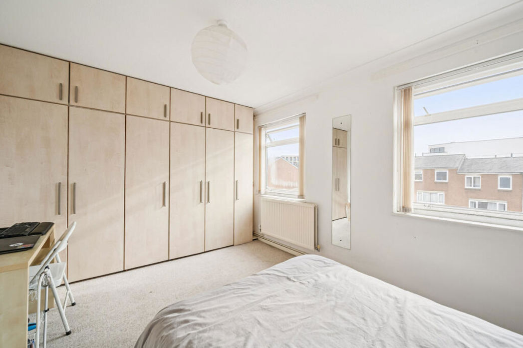 Property image 4 of 15