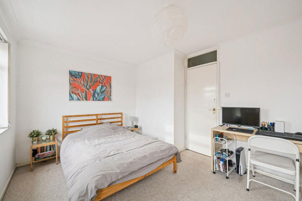 Property image 5 of 15