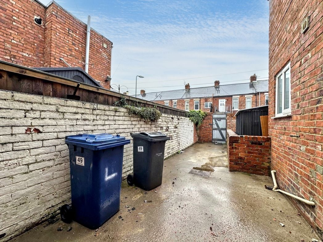 Property image 11 of 11