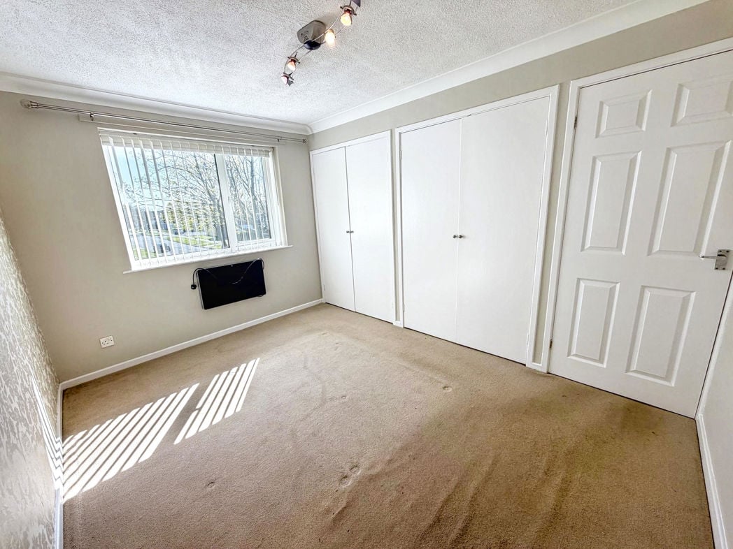 Property image 10 of 13