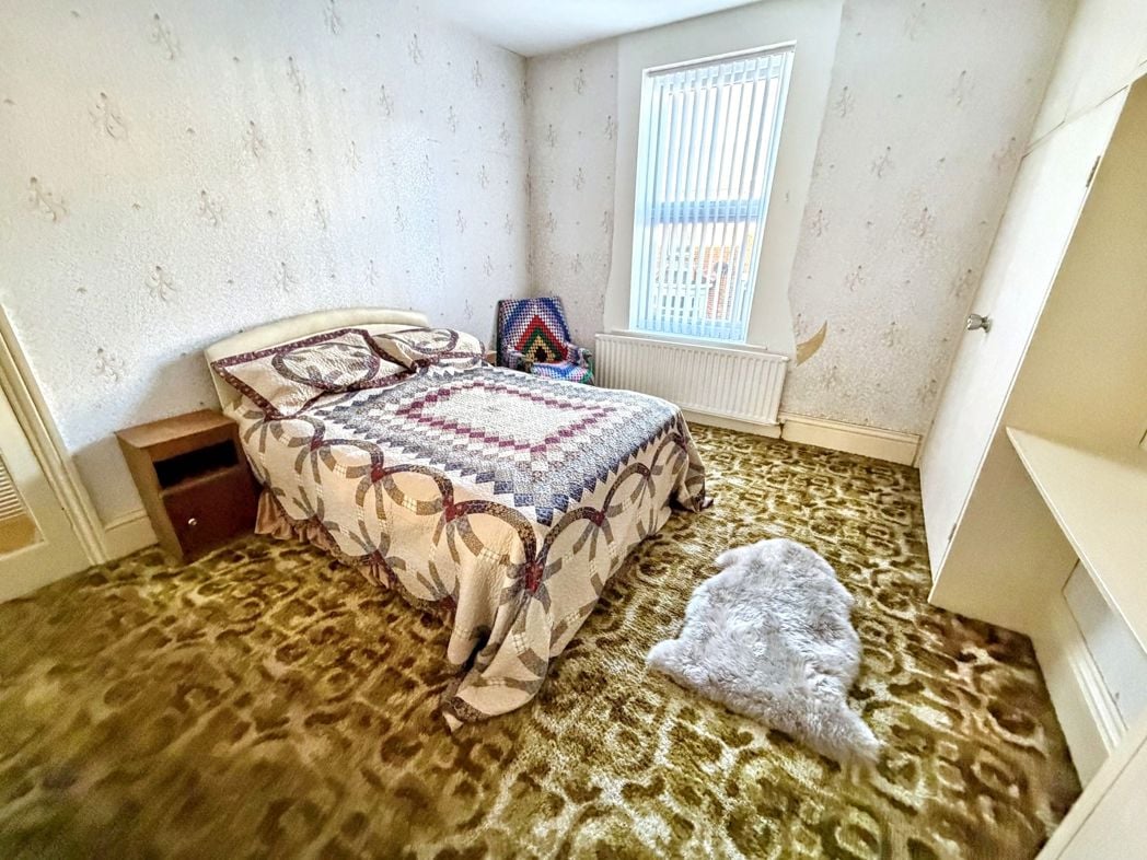 Property image 16 of 35