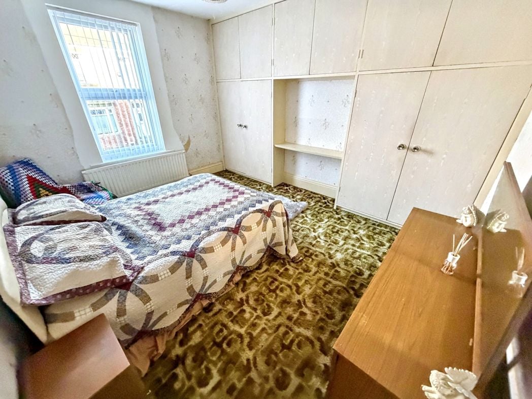 Property image 18 of 35