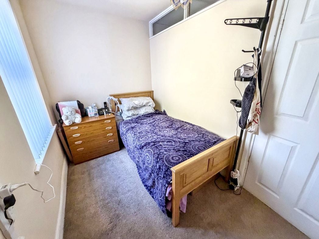 Property image 22 of 35