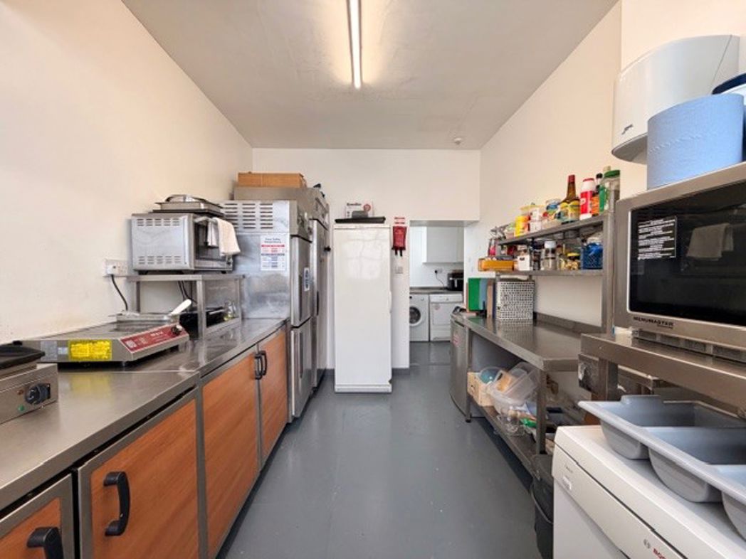 The Blackpool North Hotel, 41-43, Blackpool, Lancashire, FY1 2AR