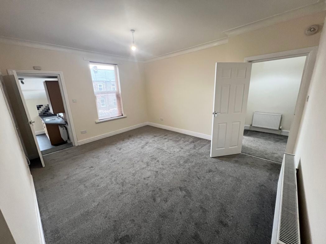 Property image 2 of 6