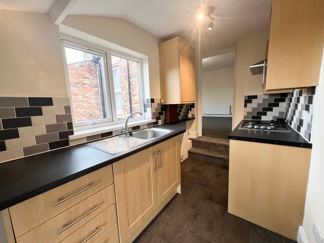 Property image 3 of 6
