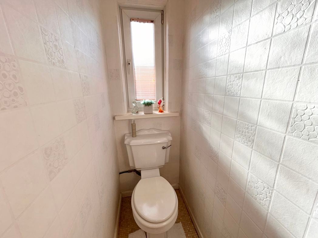 Property image 14 of 16