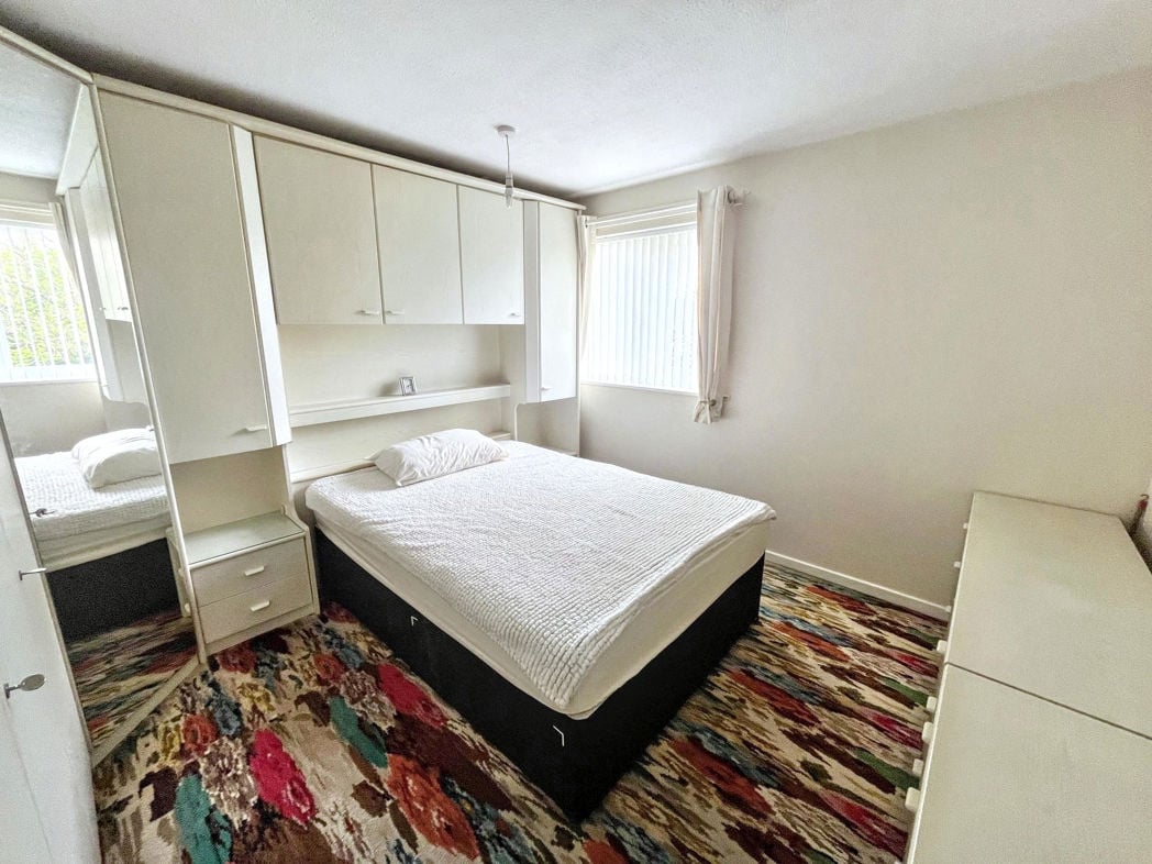 Property image 6 of 13