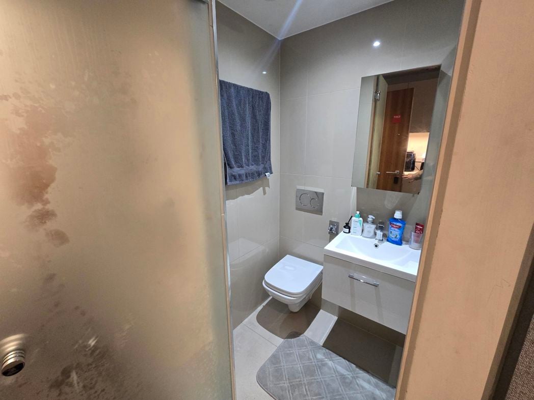 Property image 7 of 9