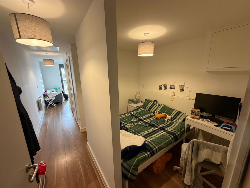 Property image 5 of 8