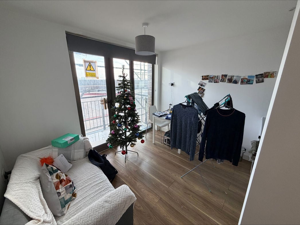 Property image 4 of 8