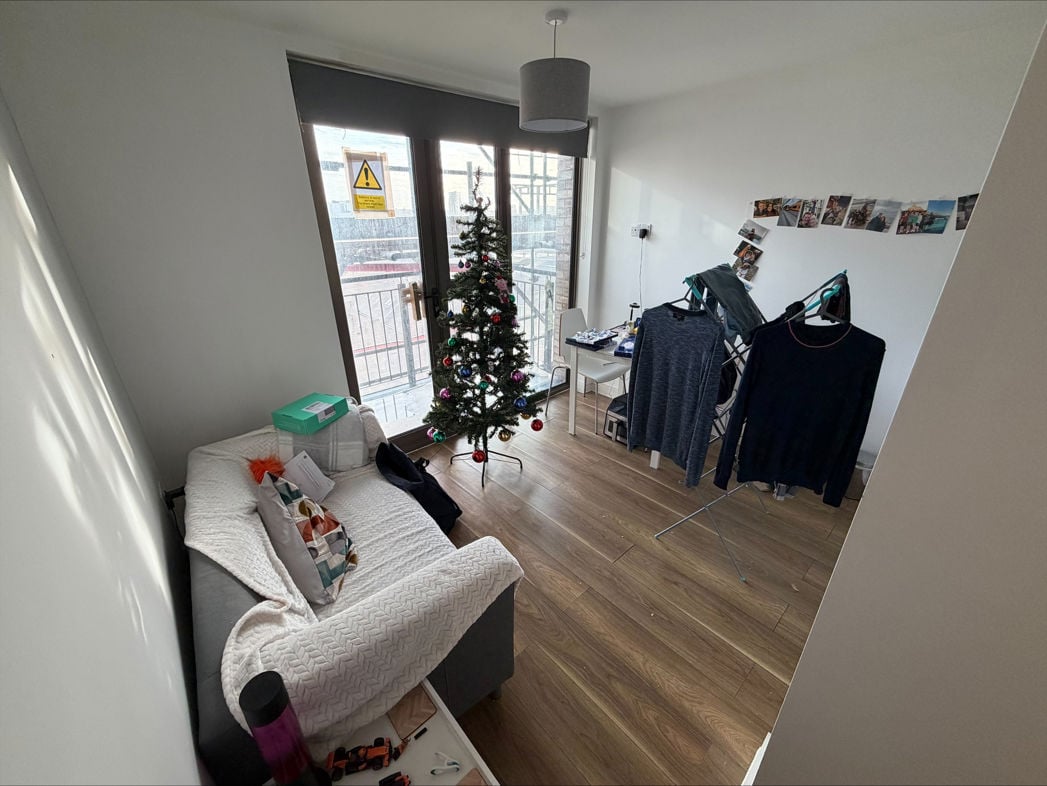 Property image 2 of 8