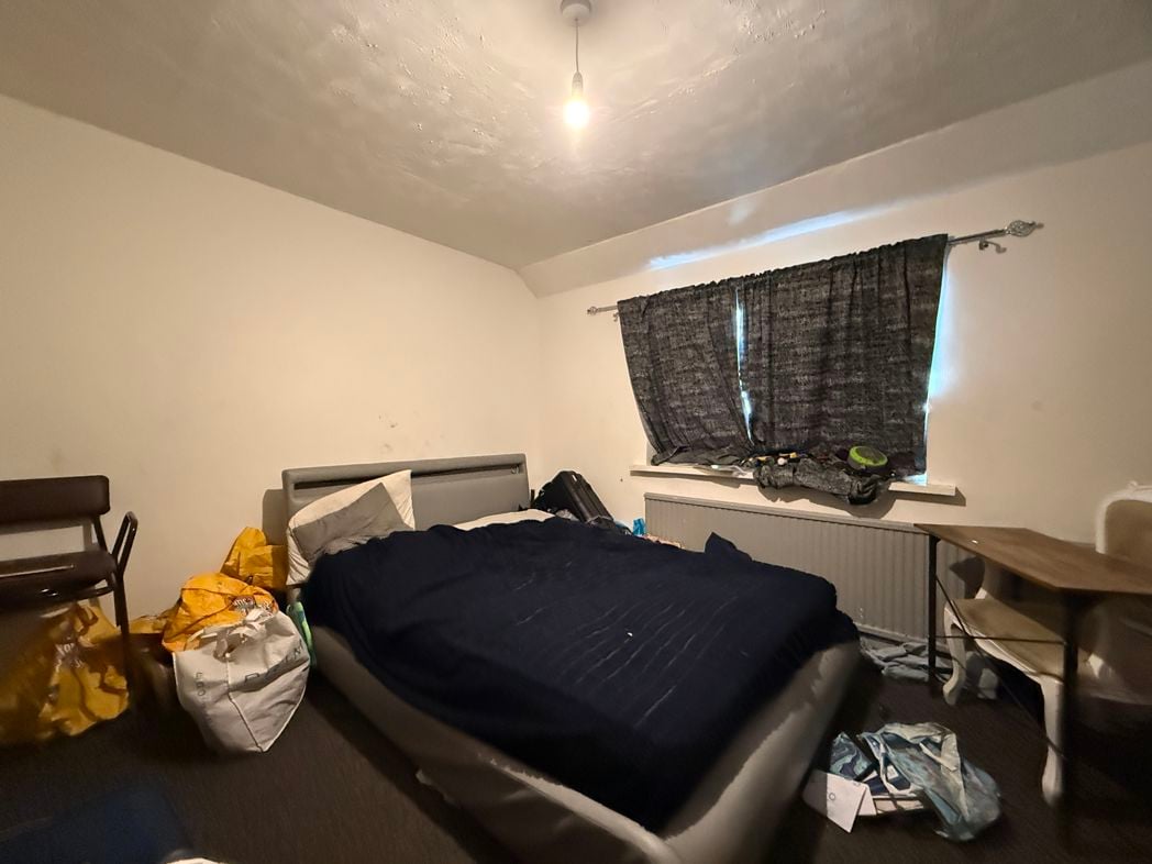 Property image 3 of 12