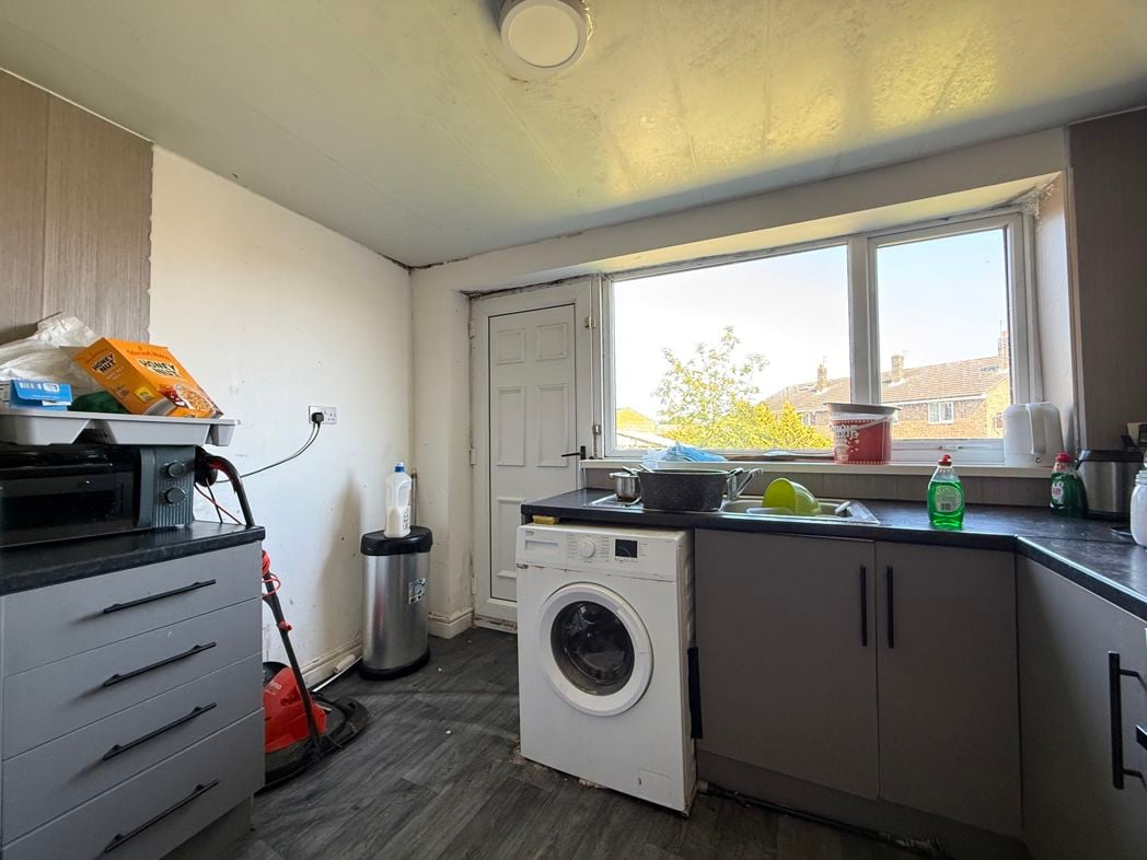 Property image 5 of 12