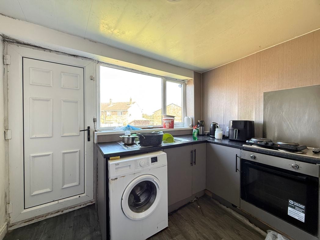 Property image 6 of 12