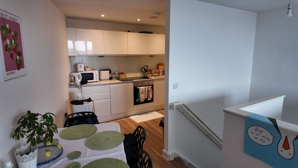 Property image 6 of 24