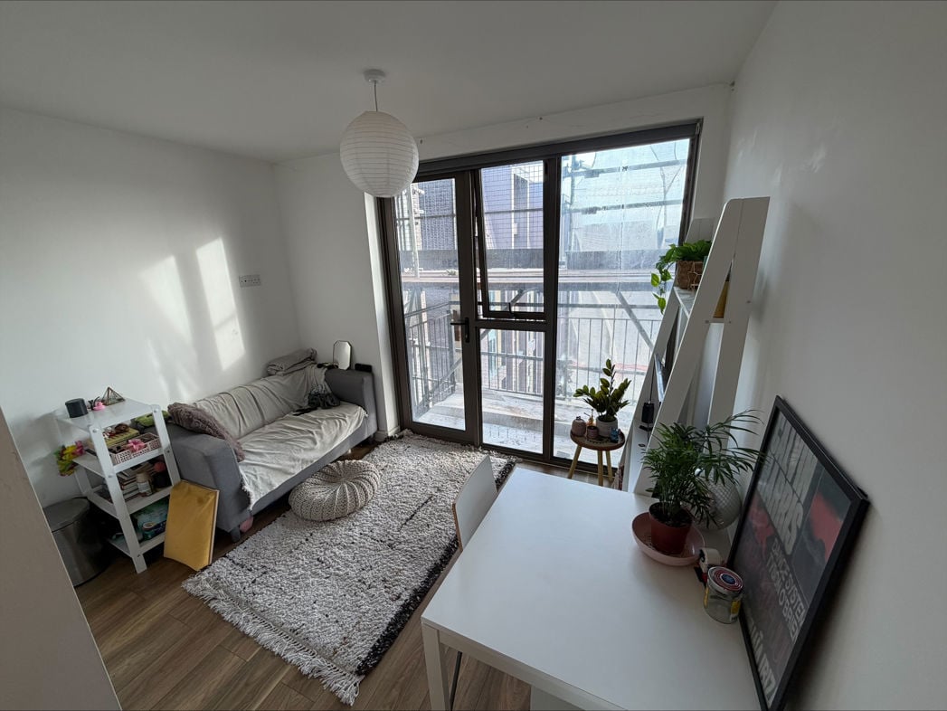 Property image 5 of 9
