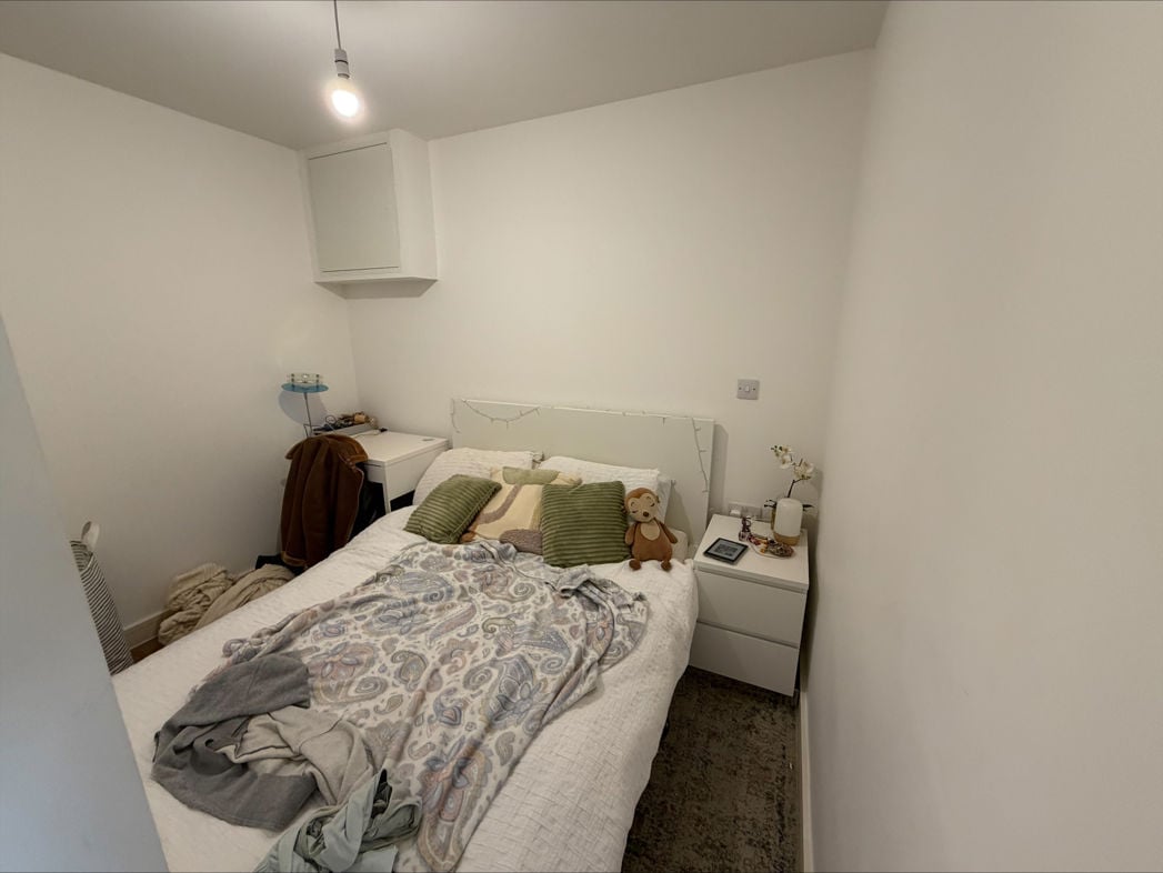 Property image 8 of 9