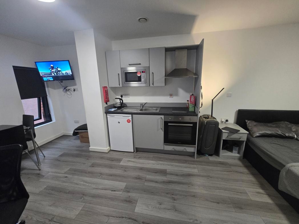 Property image 3 of 13