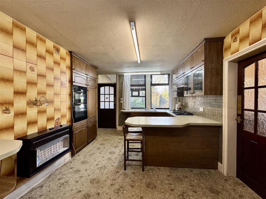 Property image 5 of 20