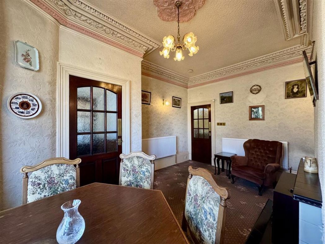 Property image 11 of 20