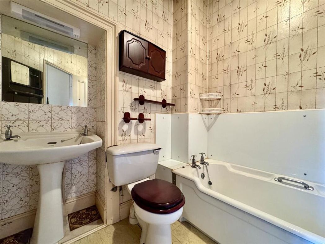 Property image 18 of 20