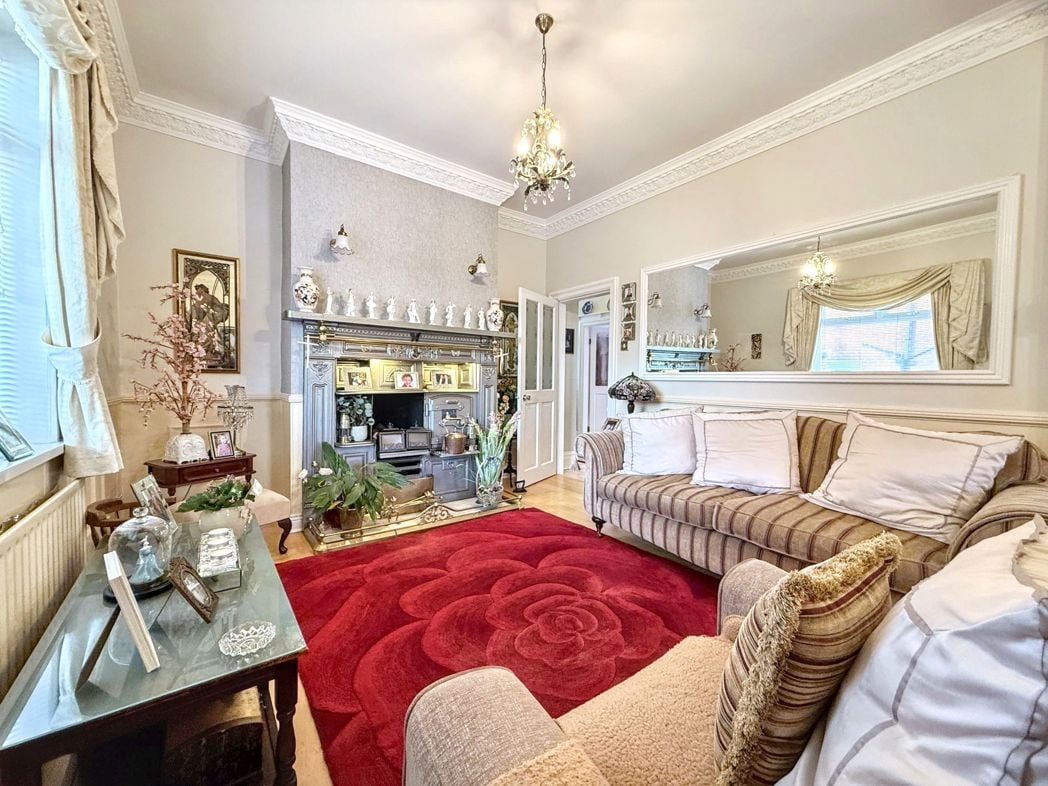 Property image 4 of 33